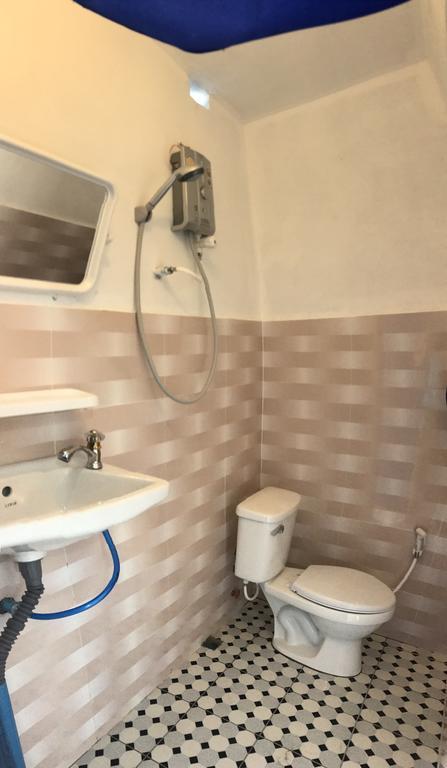 Real Vang Vieng Backpacker Hostel エクステリア 写真