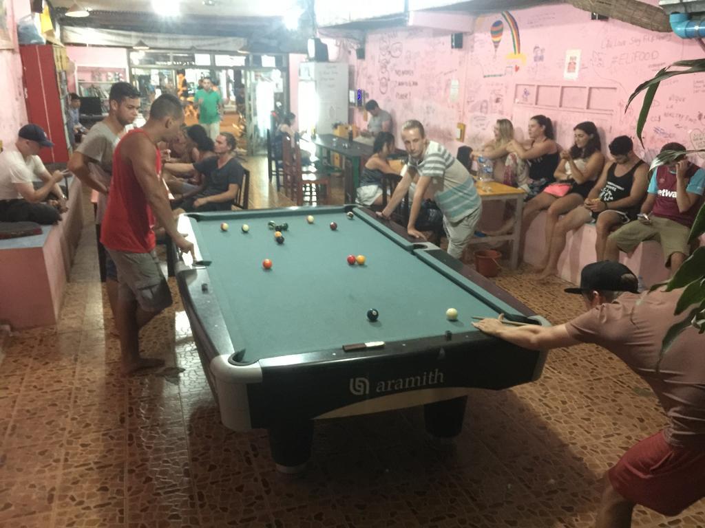 Real Vang Vieng Backpacker Hostel エクステリア 写真