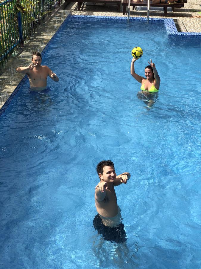 Real Vang Vieng Backpacker Hostel エクステリア 写真