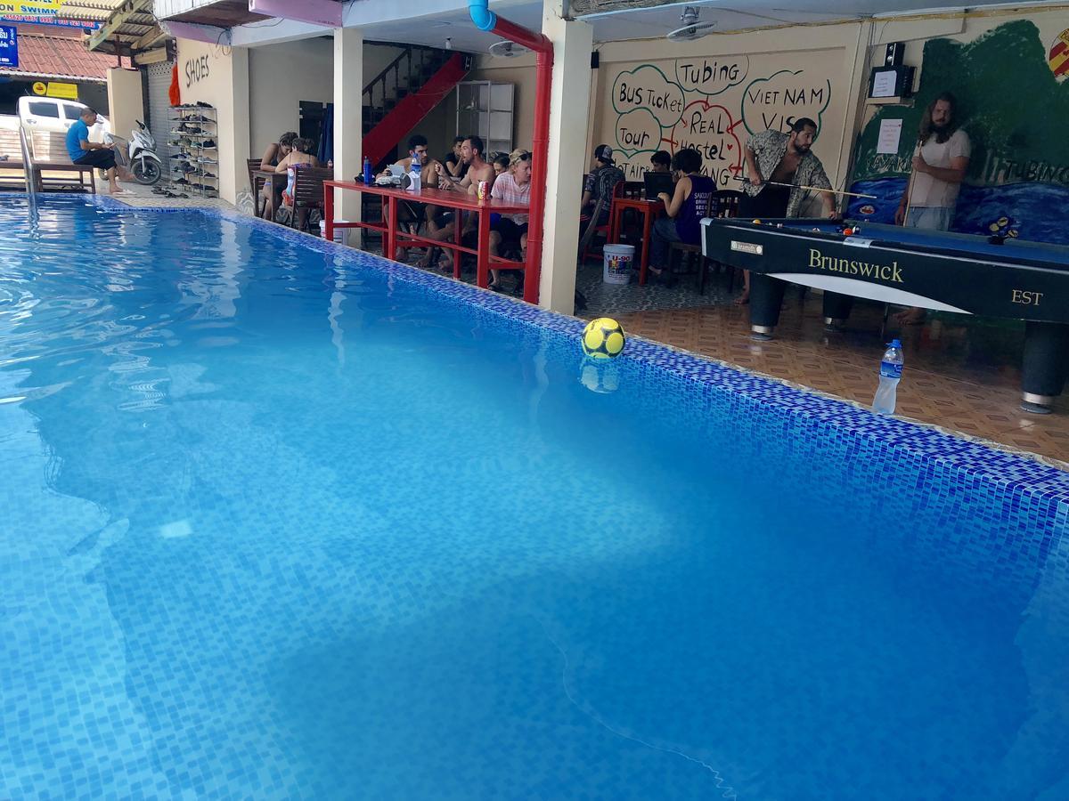 Real Vang Vieng Backpacker Hostel エクステリア 写真