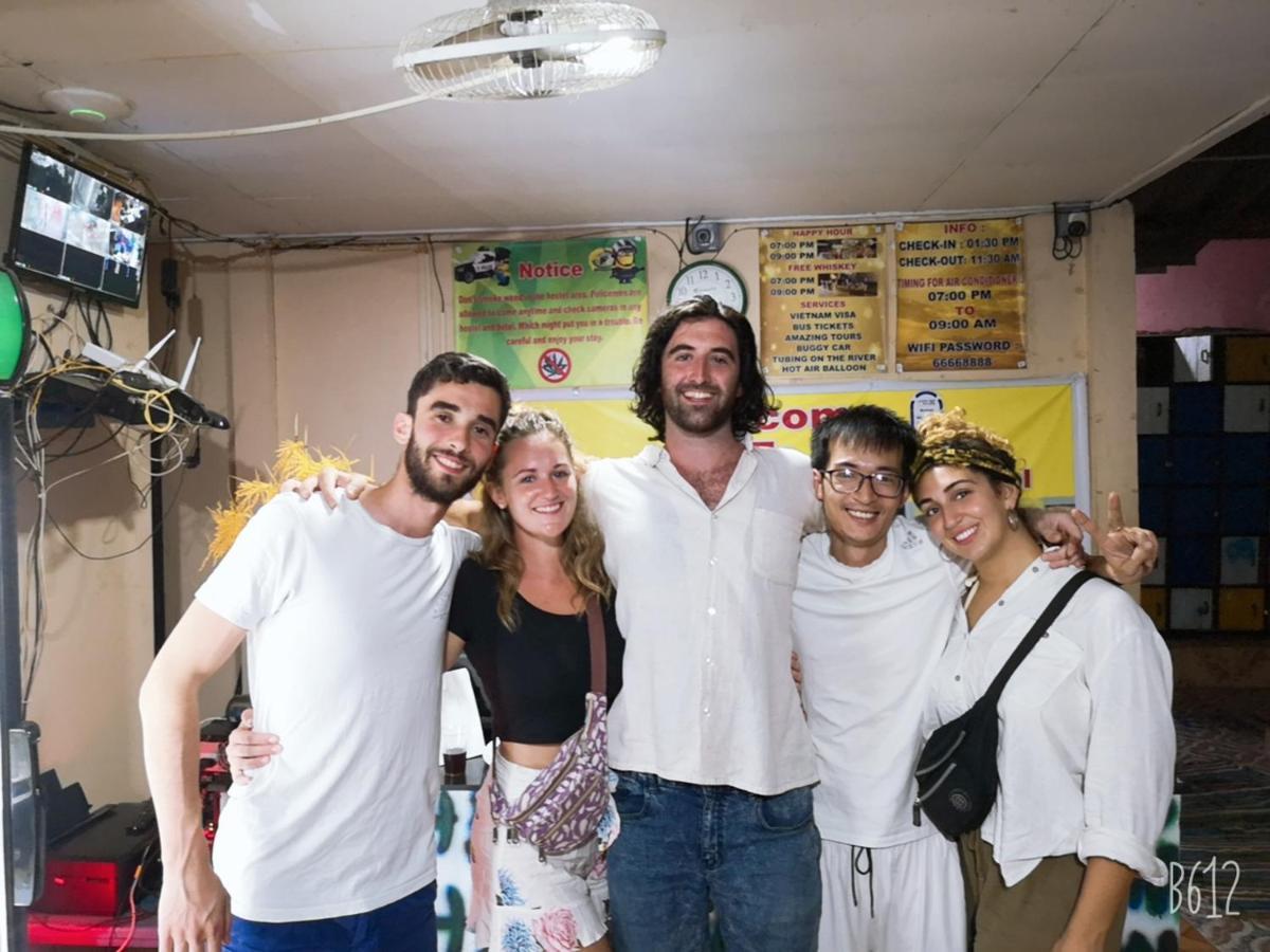 Real Vang Vieng Backpacker Hostel エクステリア 写真