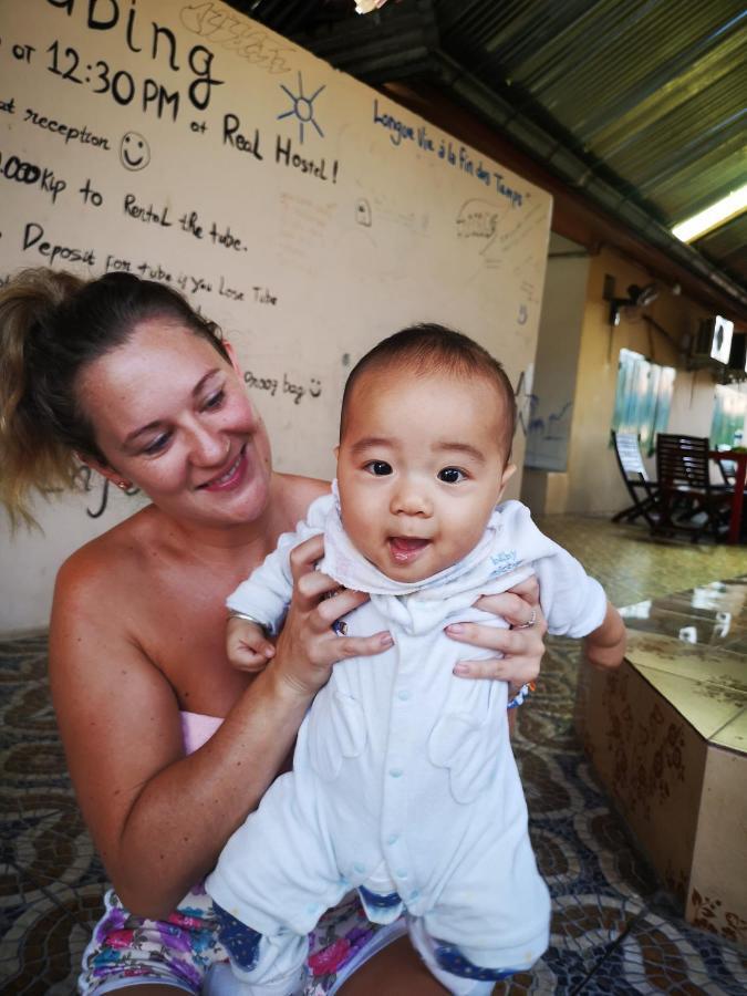Real Vang Vieng Backpacker Hostel エクステリア 写真